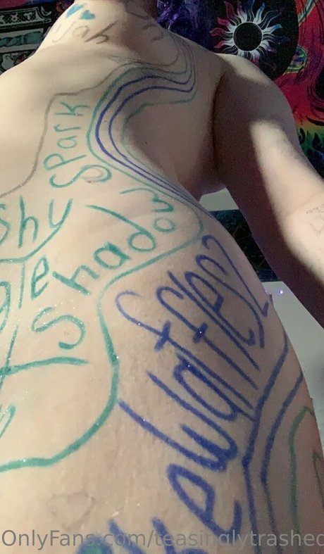 teasinglytrashed free star pic