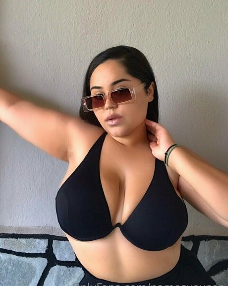 namesyousee star nude photos