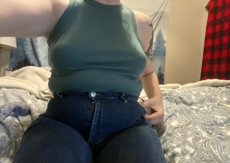 bigbellybenni pornstar naked pics