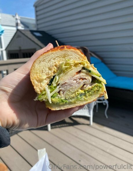 powerfulclit star best pictures