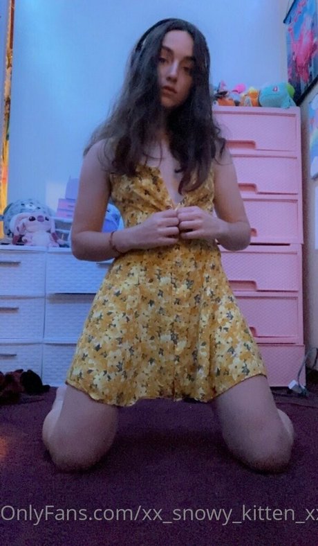 snowy kitten games nudes actress images