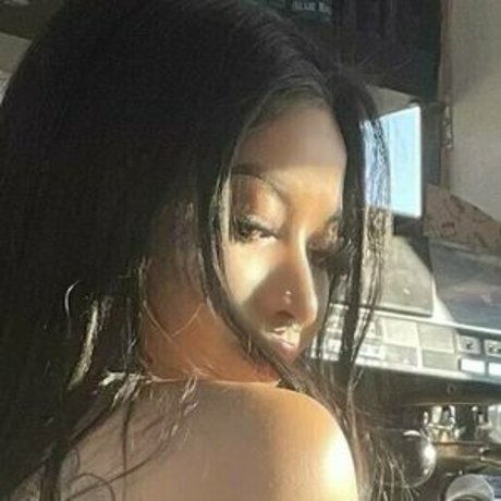 freesojustarr pornstar pretty pics