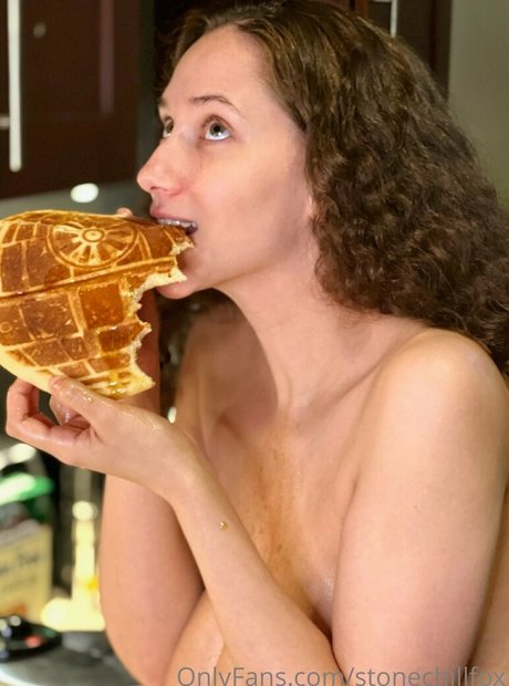 stonechillfox sex actress archive