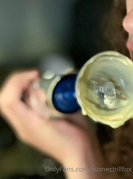 stonechillfox best model photo