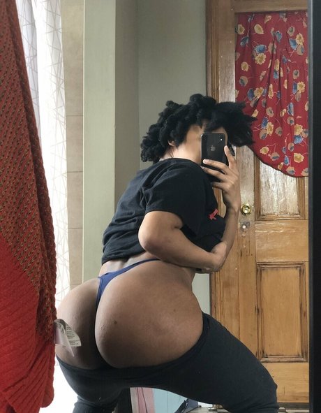 rosalinecapulet star nude pics