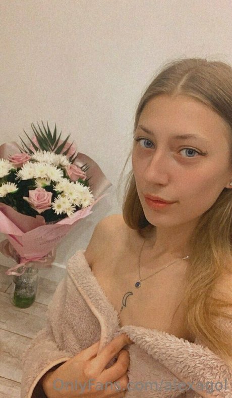 alexagol erotic pornstar image