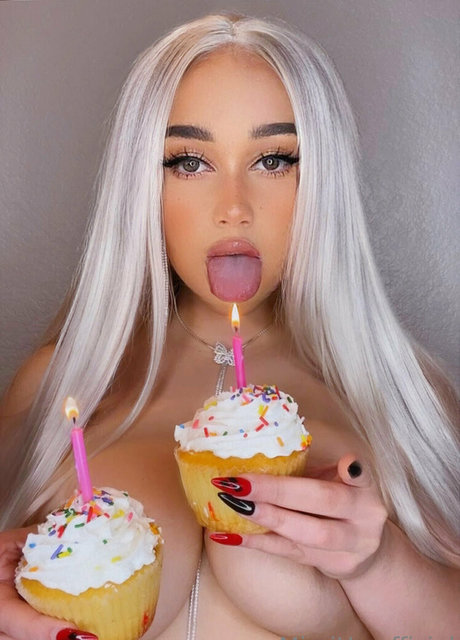 mimi xaoc erotic star gallery