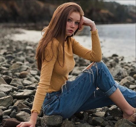 Lily Ana Alexander model pretty archive