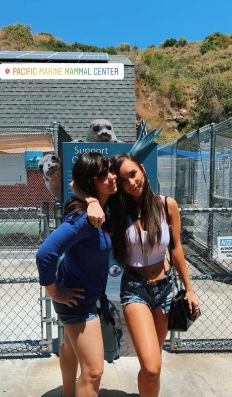 X a n t h e naked pornstar images