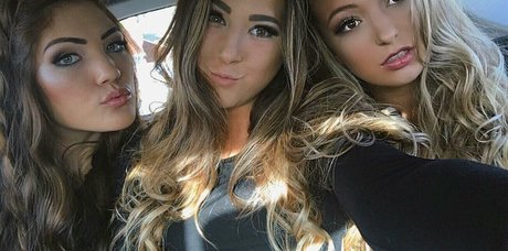 Kimi McFarland art star img