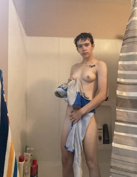 cloudybrains pornstar erotic image