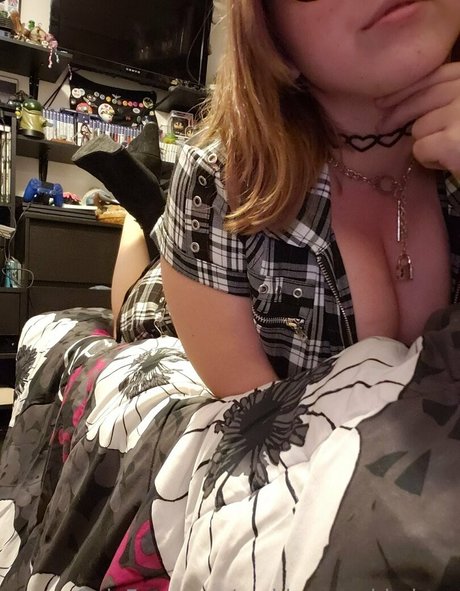 goddessmaddydove model nudes photos