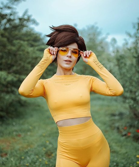 Yugoroforge porn actress pics