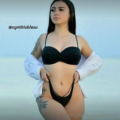 akitalea high quality model pictures