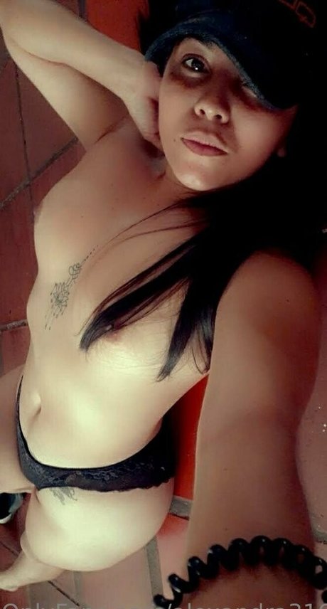 alexandra31628 star hot images