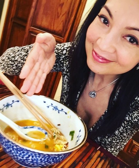Ming Na Wen model nudes pics