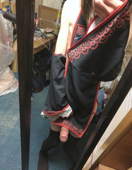 Finni081 model art pics