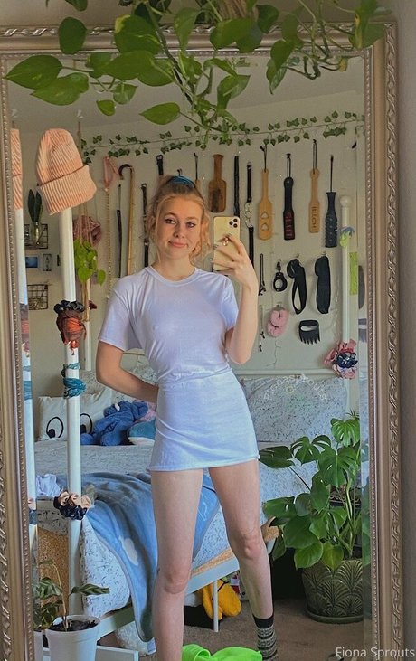 fionasprouts99 sex model pics