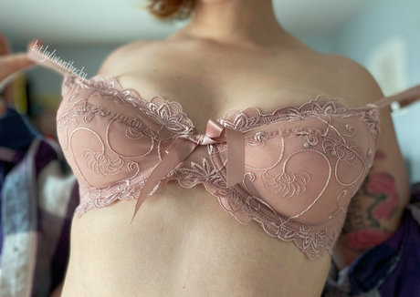 beckykaye hd model image