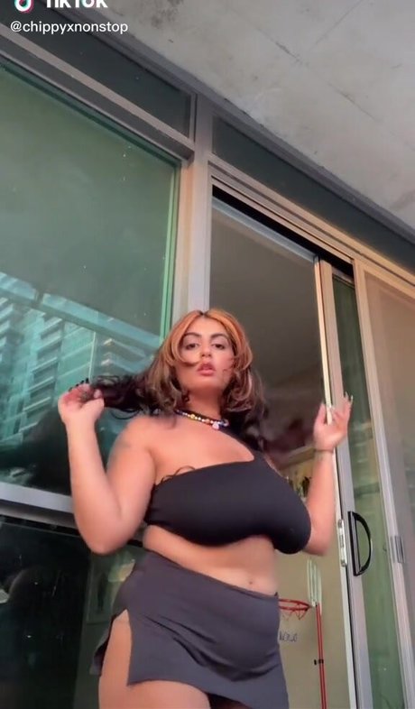 chippynonstopof star high quality photos