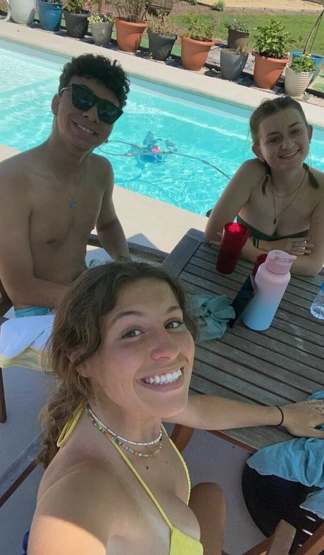 Michelaraeupton hd pornstar image