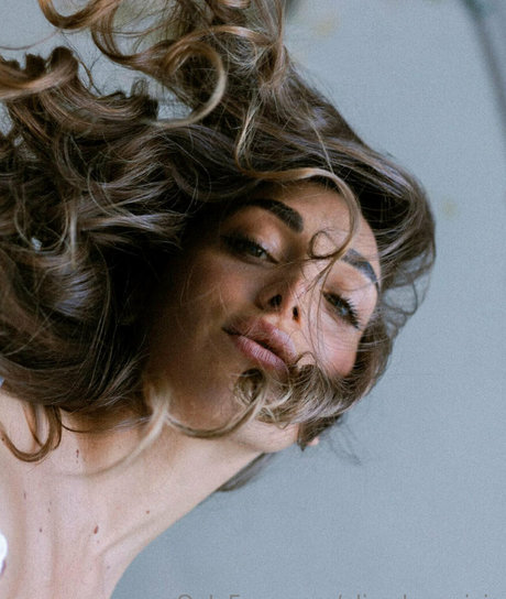 Elisa De Panicis sexy actress galleries