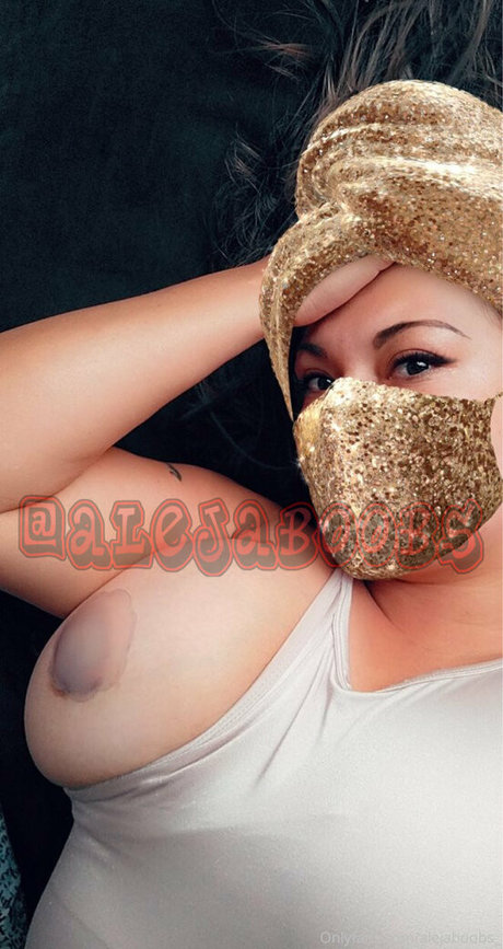 alejaboobs_ perfect model photos