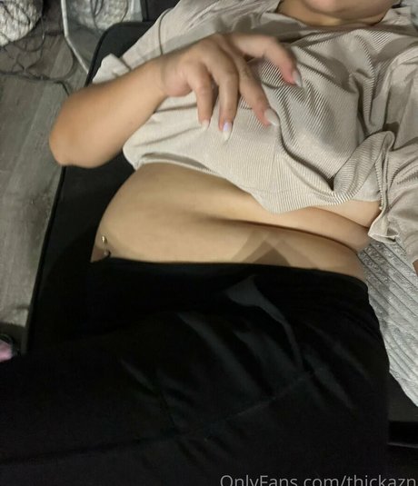 ThickAzn free model pics