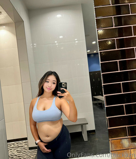 ThickAzn star xxx pics