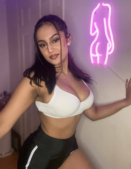 Sofia Rai beautiful star gallery