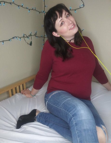 anniebrokely profile image