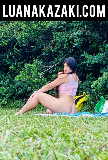 kazakiluana art actress galleries