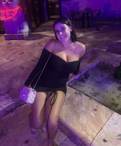 Lizzy Rae xxx star picture