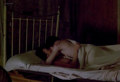 Helen Mirren naked actress photo