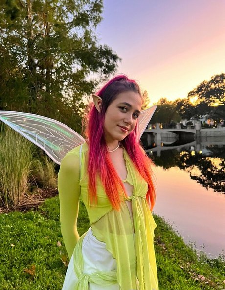 theonlyfansfairy2 star sexy pics