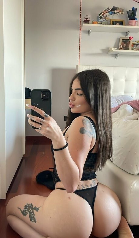 Greta Delmonte nice pornstar pic
