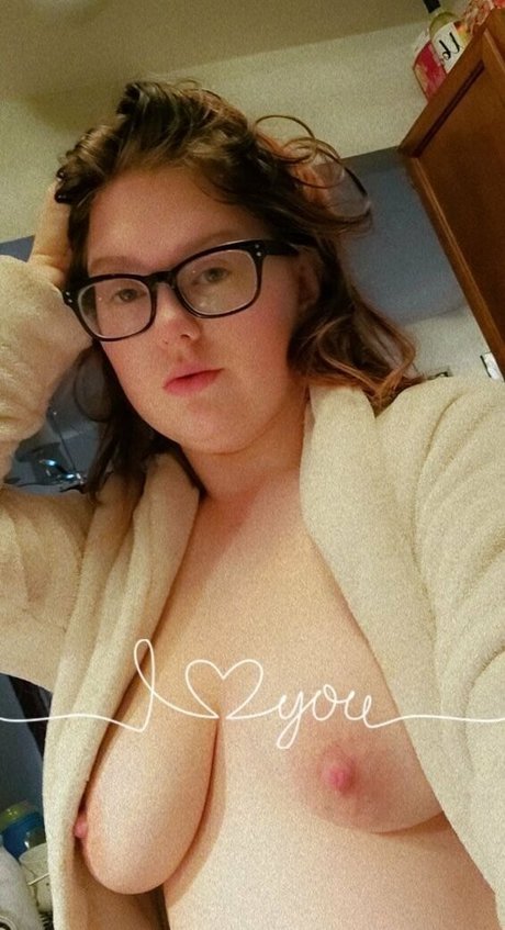 elizabethlily19 xxx actress pics