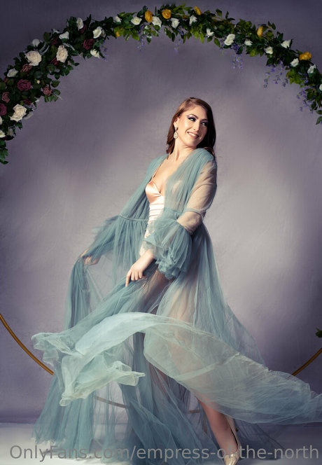 empress of the north model nudes gallery