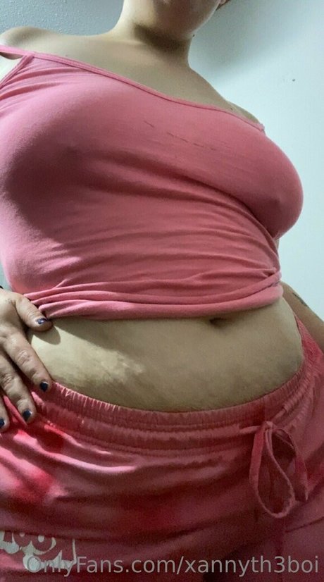 xannyth3boi model nude image