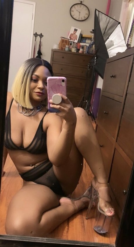 averyjane pornstar beautiful image