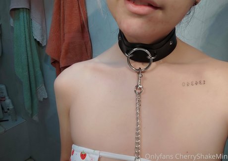 CherryShakeMin pornstar naked pics