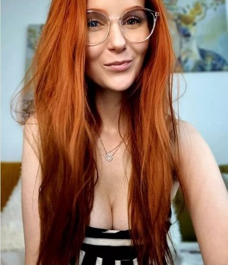 LittleBee hd actress img