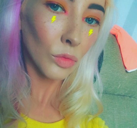 Scotts Couple nude star archive