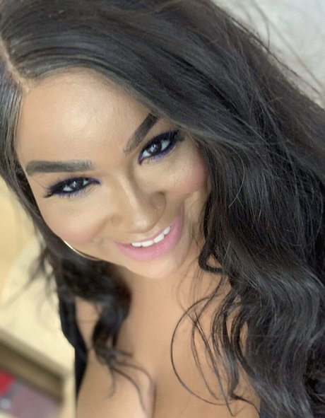 blackddmambaa star erotic picture