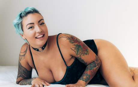 lunalynn26 sex model photo