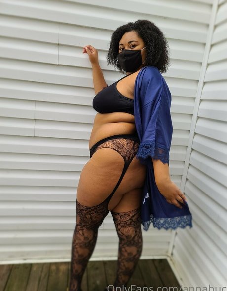 annabuc nude actress photos