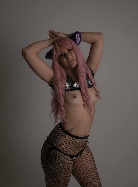 luna goodchild model perfect pics