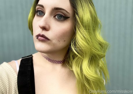 ebony teen onlyfans top image