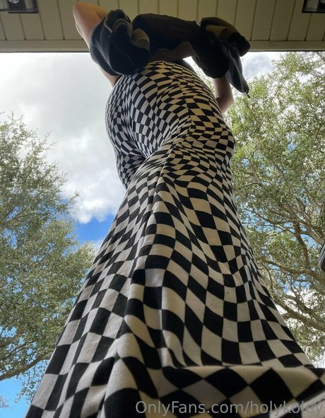 holykoley sex model pic