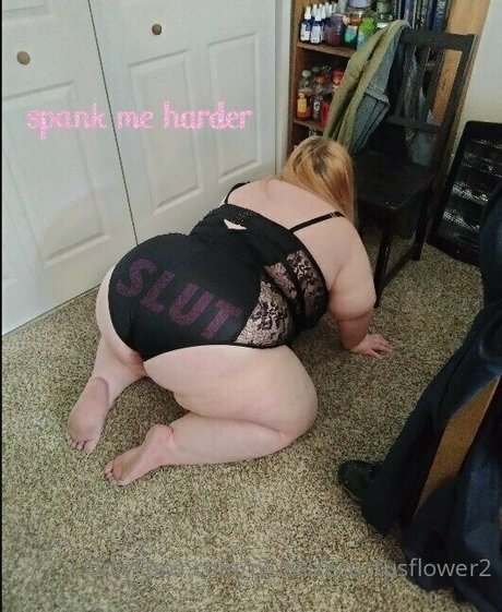 plussizecactusflower2 hot model pics